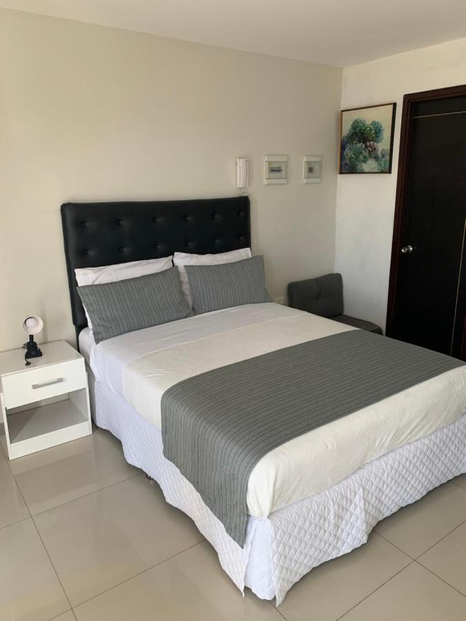 Vivaldi Apartment Santa Cruz de La Sierra Luaran gambar