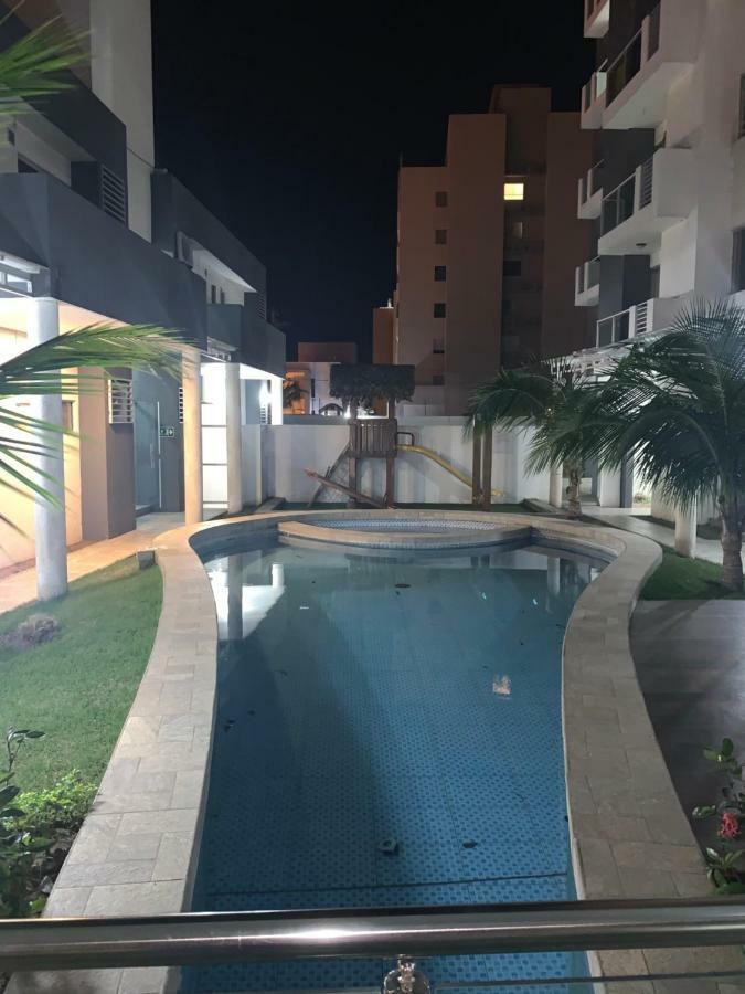 Vivaldi Apartment Santa Cruz de La Sierra Luaran gambar